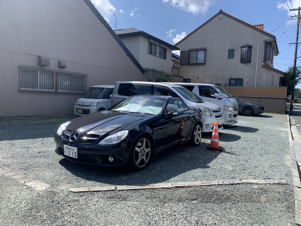 豊橋和食よしばの駐車場