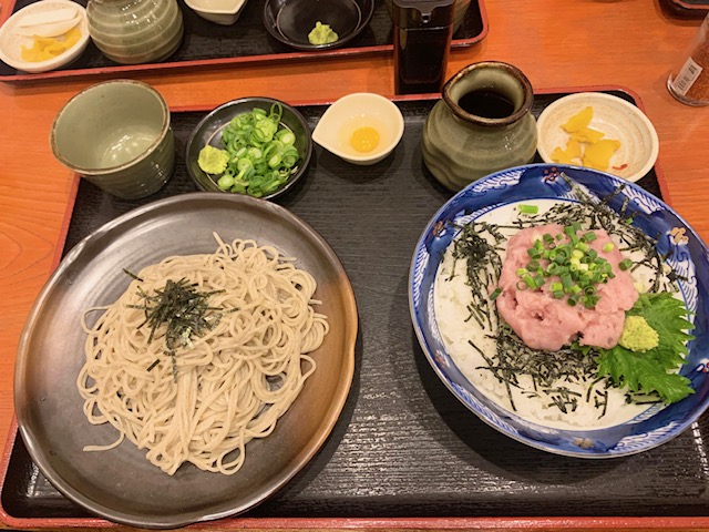 豊橋市 そば藤 ねぎとろ丼 ざるそば