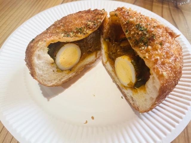 豊橋市　パン屋　BELLBREAD ベルブレッド　豊橋カレーパン