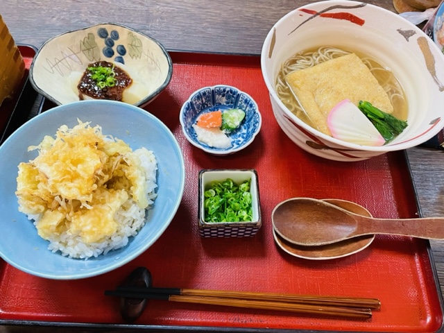 豊橋市　湯だまり蕎麦　庵　今週のおすすめランチ