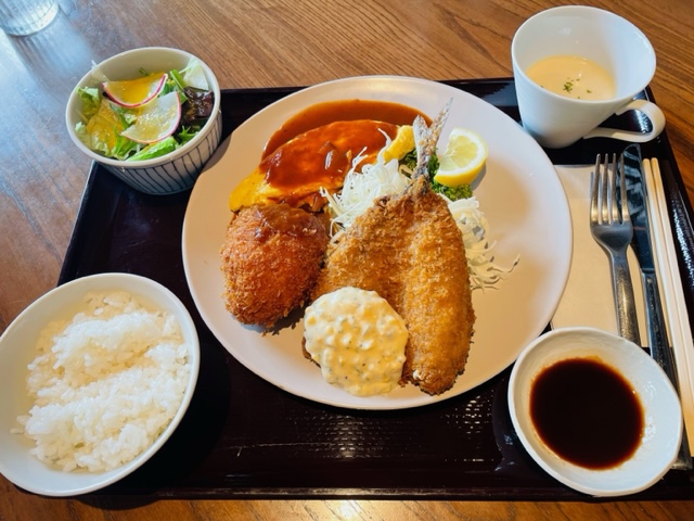 豊橋市　洋食ビストロにっころや　MIXプレート